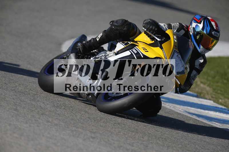 /Archiv-2024/02 29.01.-02.02.2024 Moto Center Thun Jerez/Gruppe gruen-green/251